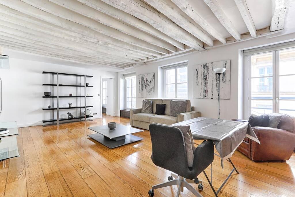 Marais Historical Center Charming Apartment 1Br Paris Eksteriør bilde
